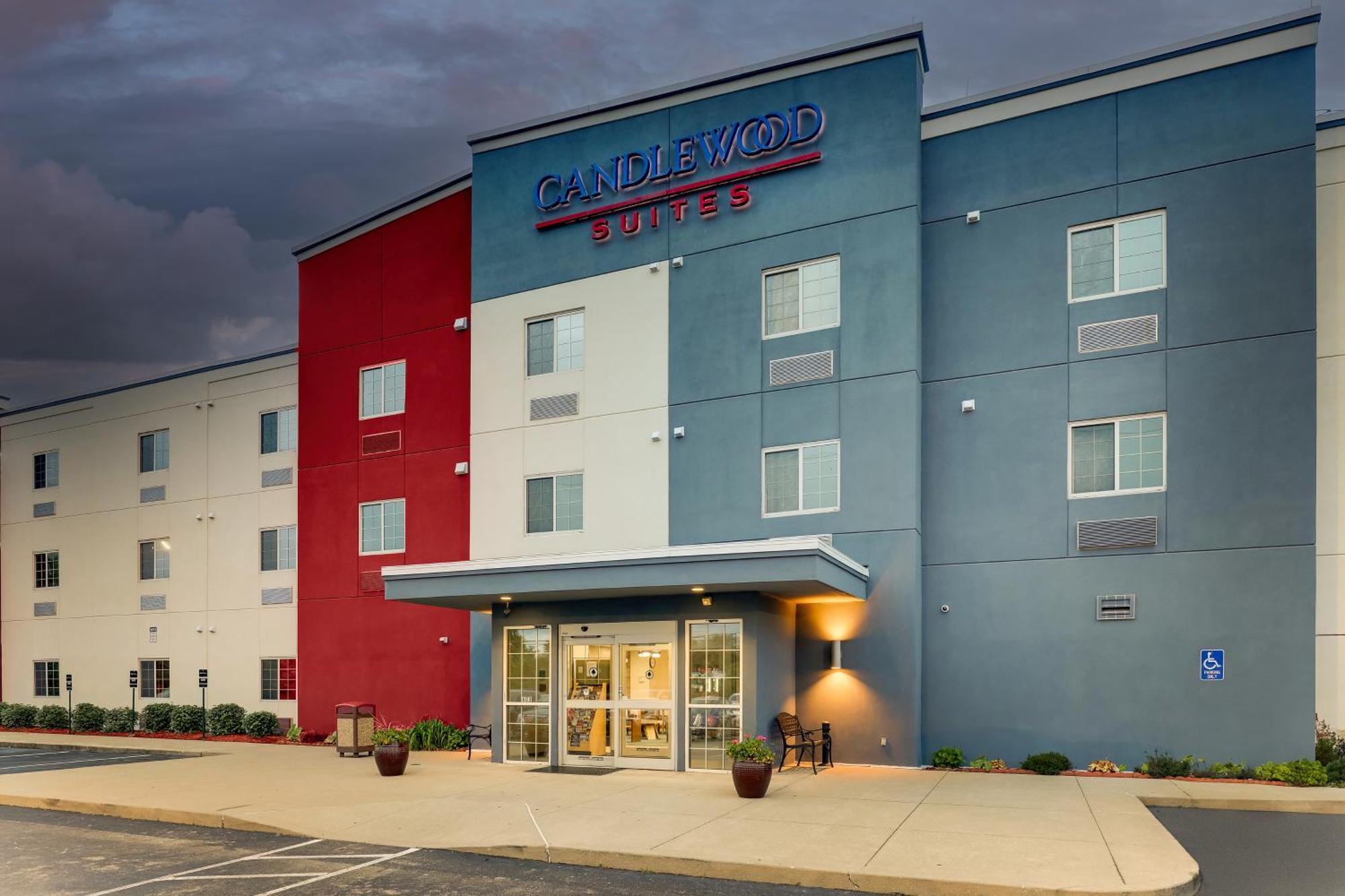 Candlewood By Ihg Hotel Lexington