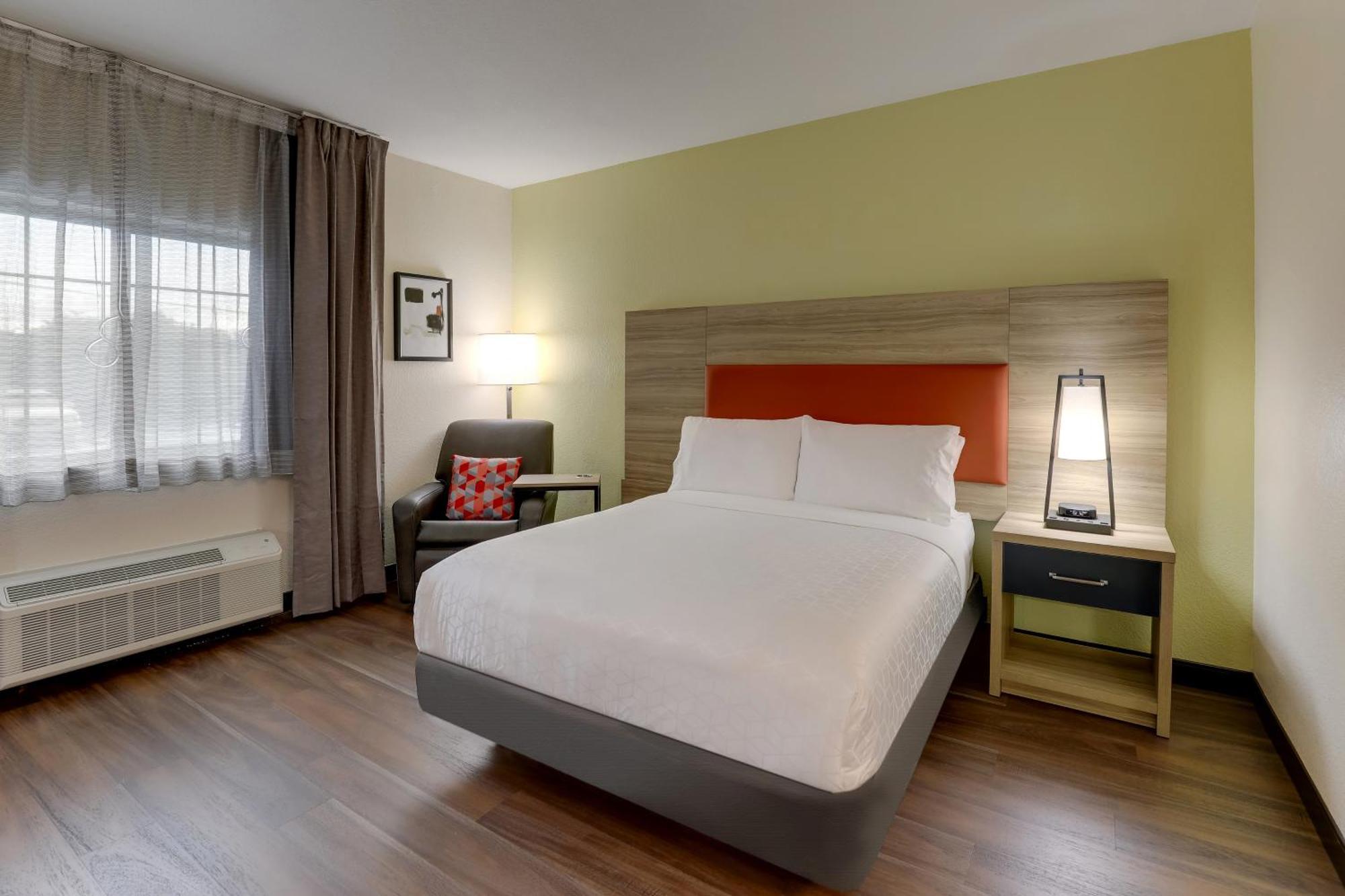 Candlewood By Ihg