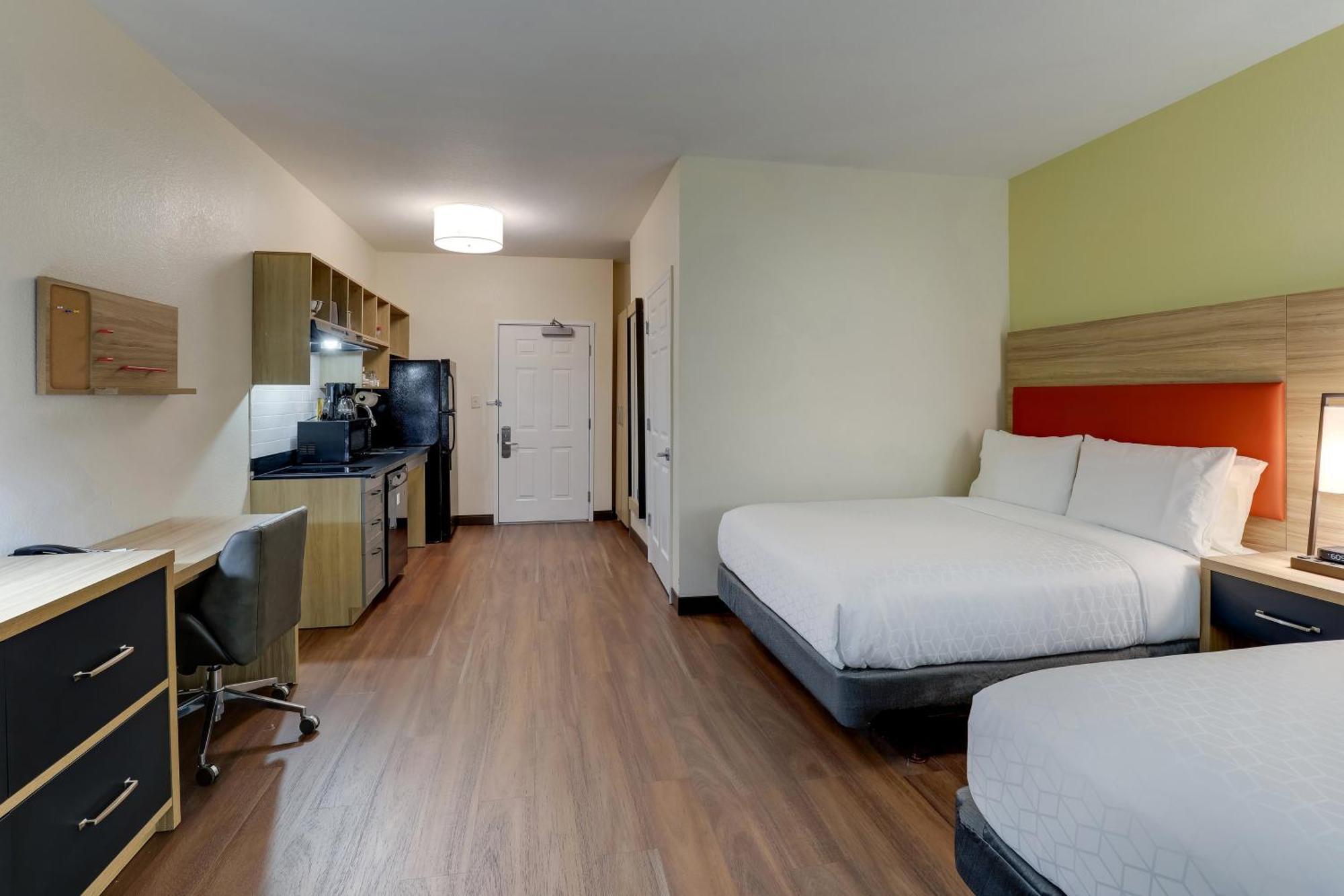Candlewood By Ihg Hotel 3*