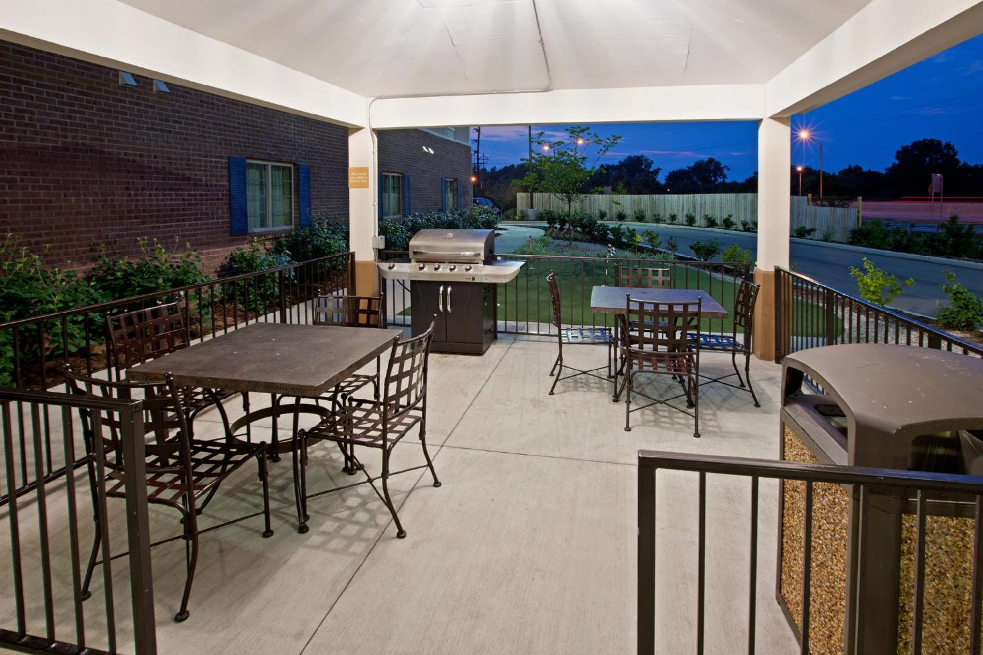 Candlewood By Ihg 3*