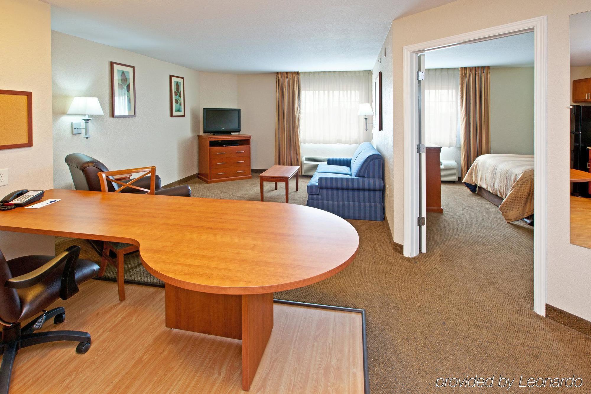Candlewood By Ihg 3*