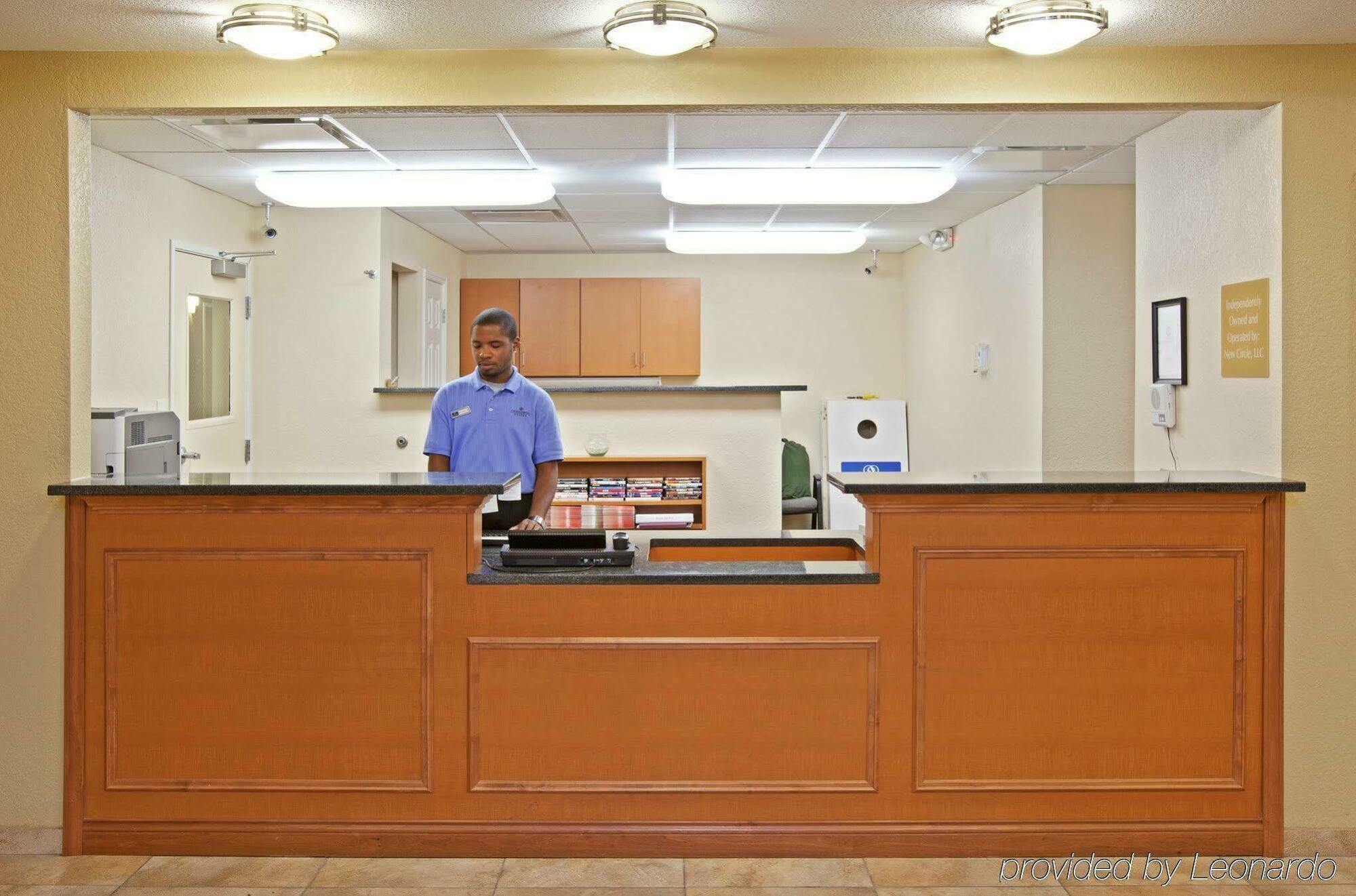 Candlewood By Ihg Lexington